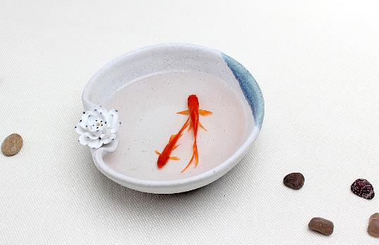 艾灸时可以看手机、电视吗？